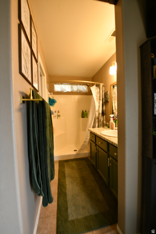 228 S LARKIN LN Kaysville, UT 84037