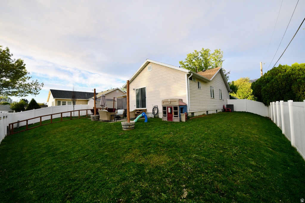 228 S LARKIN LN Kaysville, UT 84037