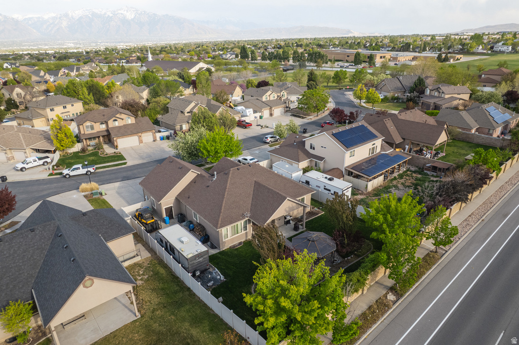 8062 S PONDS LODGE DR West Jordan, UT 84081