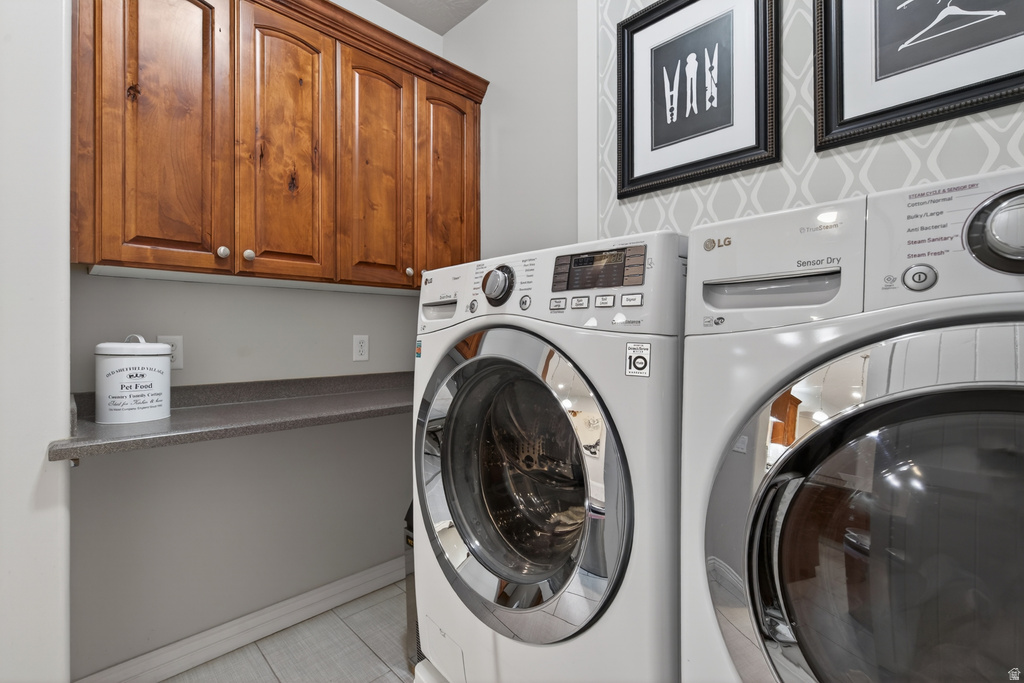 8062 S PONDS LODGE DR West Jordan, UT 84081