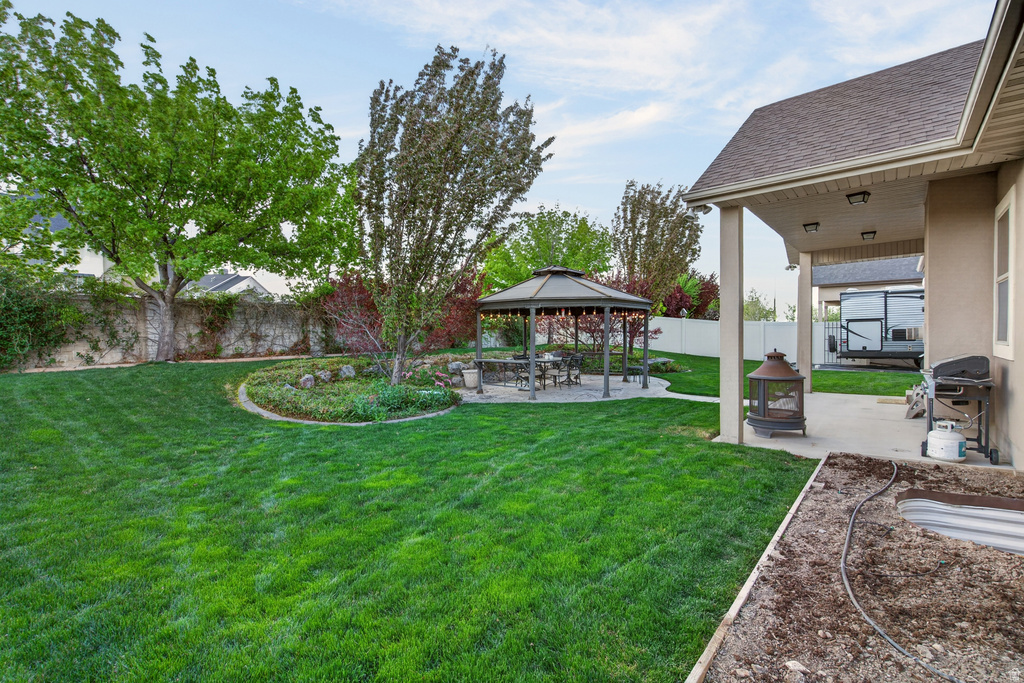 8062 S PONDS LODGE DR West Jordan, UT 84081