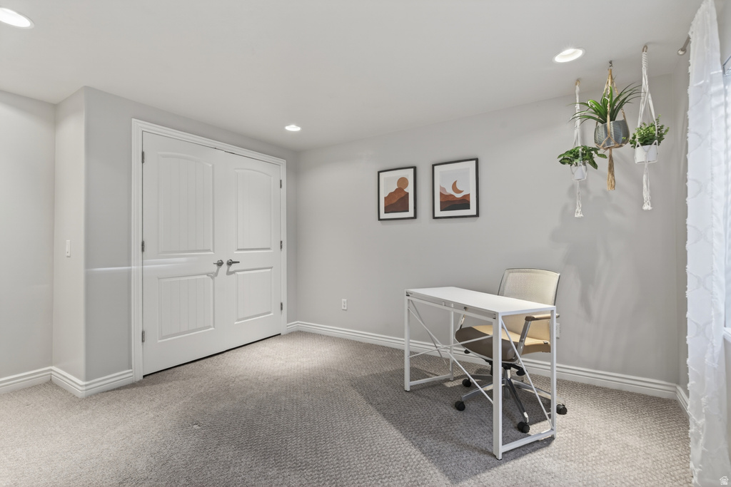 8062 S PONDS LODGE DR West Jordan, UT 84081