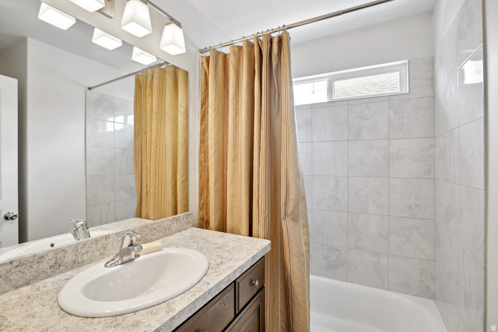 2337 W 1850 N Clinton, UT 84015