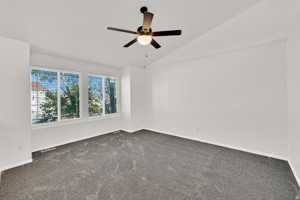 4020 WESTLAKE DR Roy, UT 84067