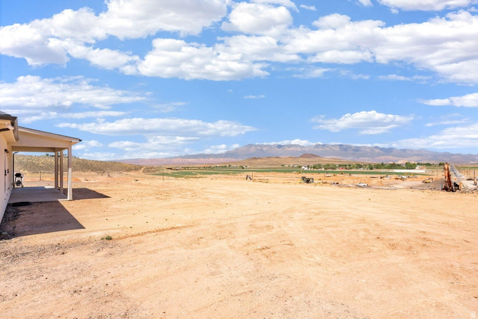 980 W ROCK VIEW DR Hurricane, UT 84737