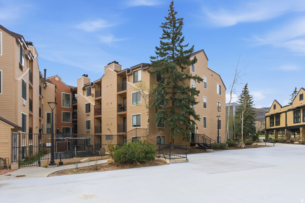 1940 PROSPECTOR AVE #305 Park City, UT 84060
