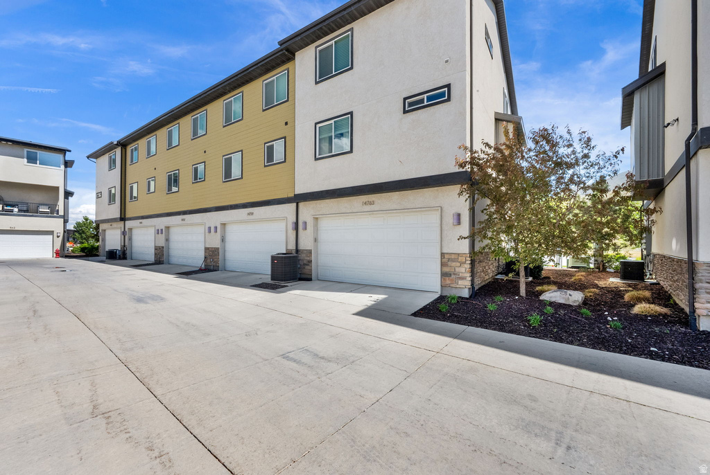 14763 S LEWSKI LN #A-1 Bluffdale, UT 84065