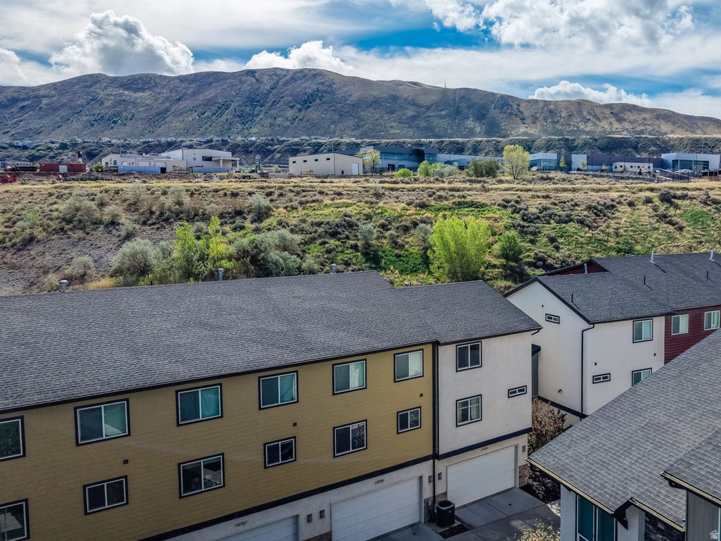 14763 S LEWSKI LN #A-1 Bluffdale, UT 84065