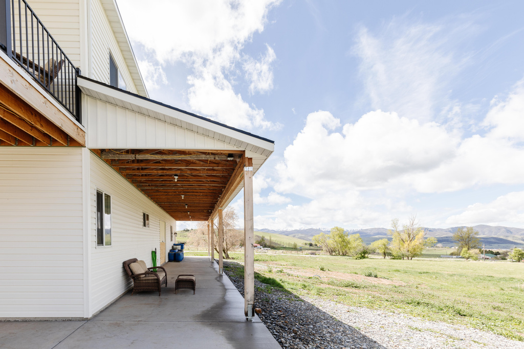 1301 E 8500 S Paradise, UT 84328