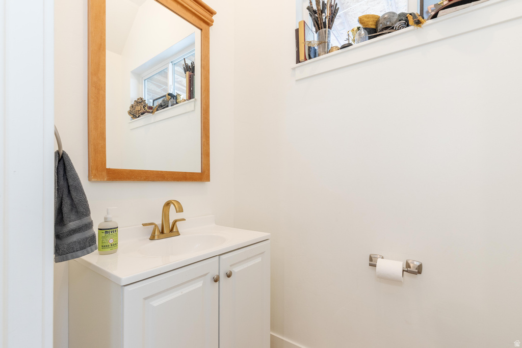 1301 E 8500 S Paradise, UT 84328