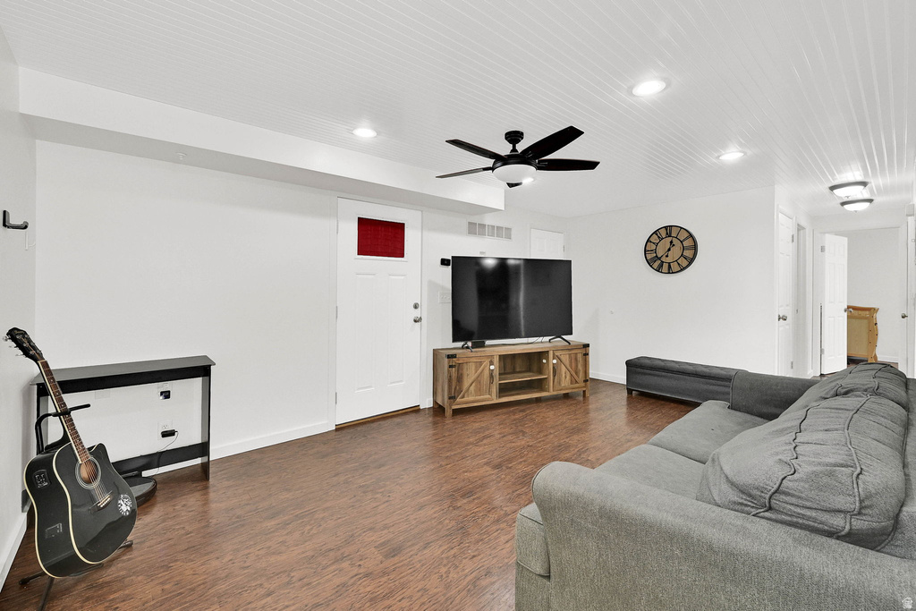 455 E 5600 S #D Murray, UT 84107