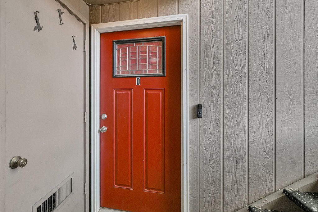 455 E 5600 S #D Murray, UT 84107