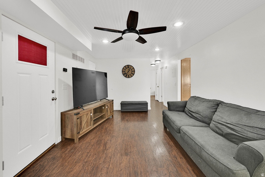 455 E 5600 S #D Murray, UT 84107