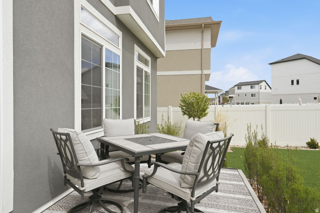 87 E MEANDERING WAY Saratoga Springs, UT 84045