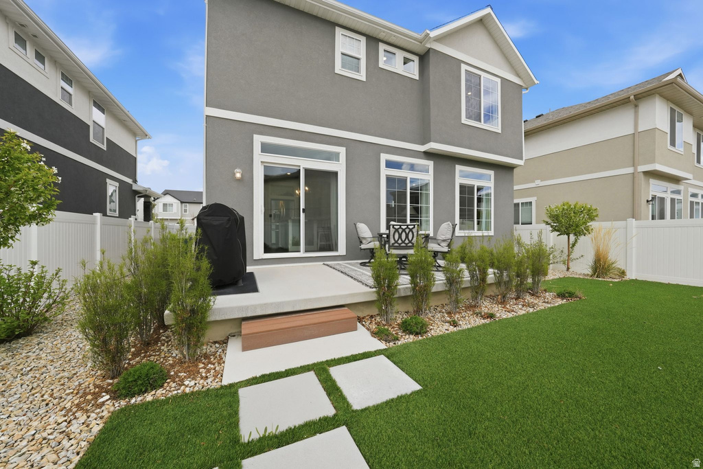 87 E MEANDERING WAY Saratoga Springs, UT 84045