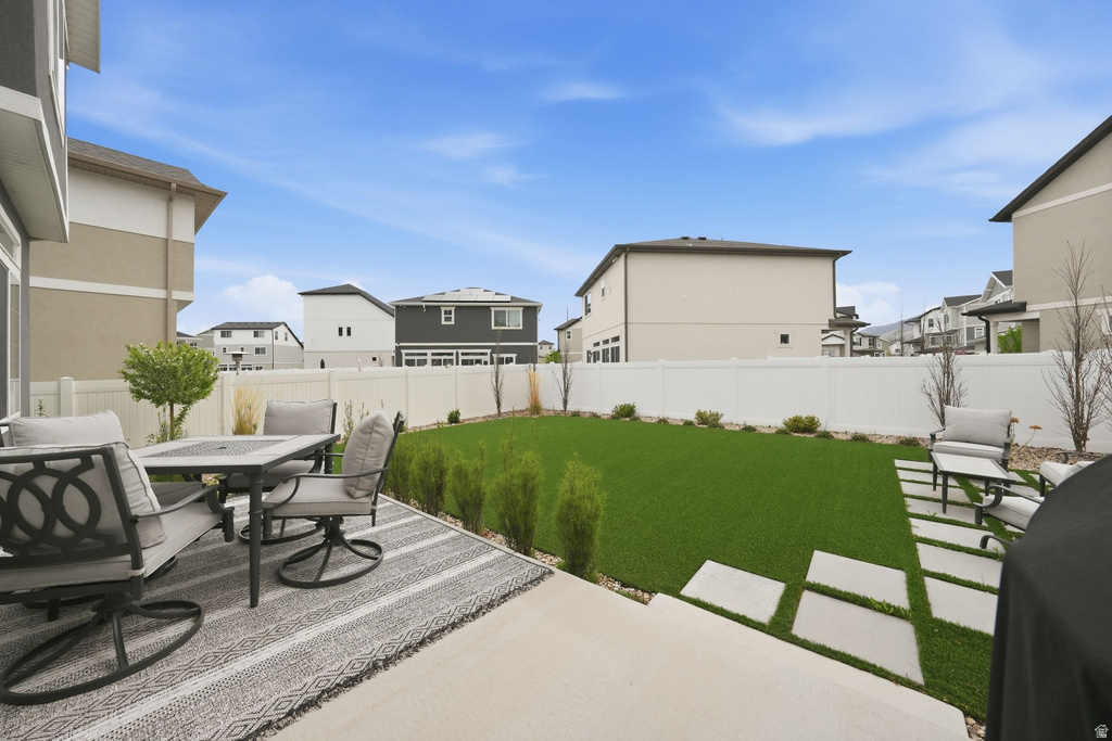 87 E MEANDERING WAY Saratoga Springs, UT 84045