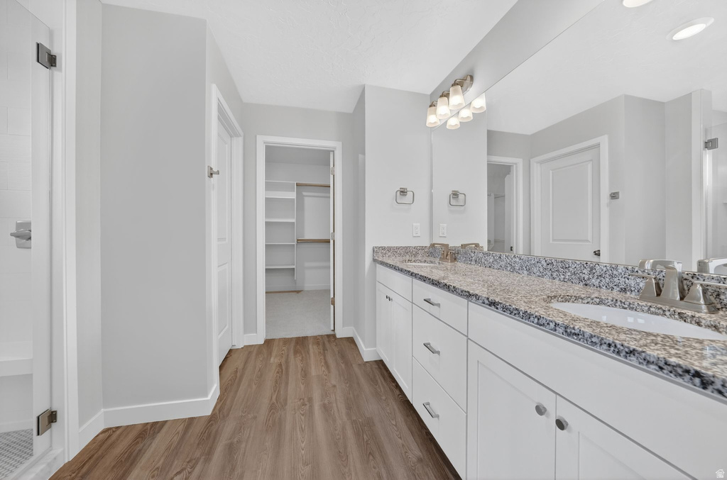 87 E MEANDERING WAY Saratoga Springs, UT 84045