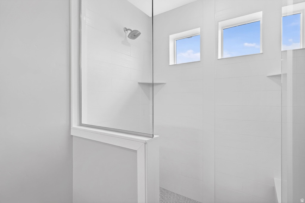 87 E MEANDERING WAY Saratoga Springs, UT 84045