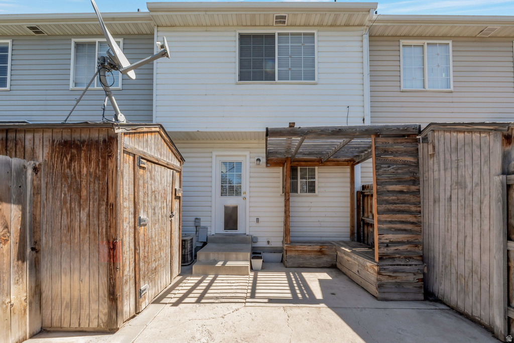 237 N 1120 E Spanish Fork, UT 84660