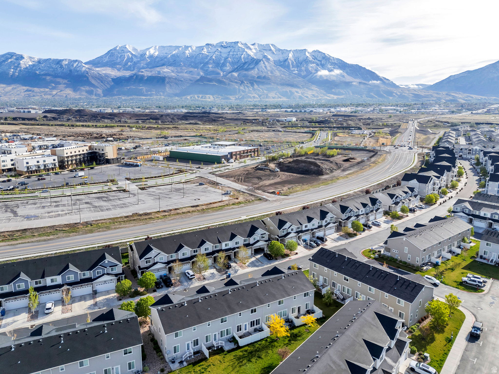 199 W SILVER SPRINGS DR Vineyard, UT 84059