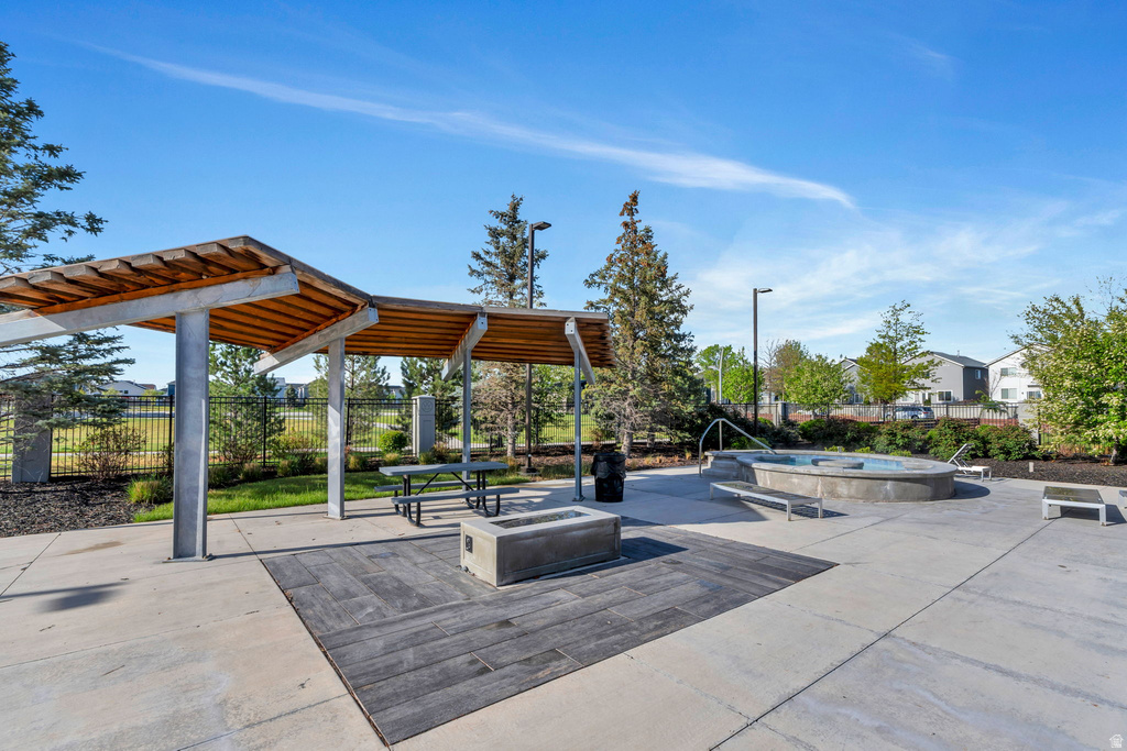 199 W SILVER SPRINGS DR Vineyard, UT 84059