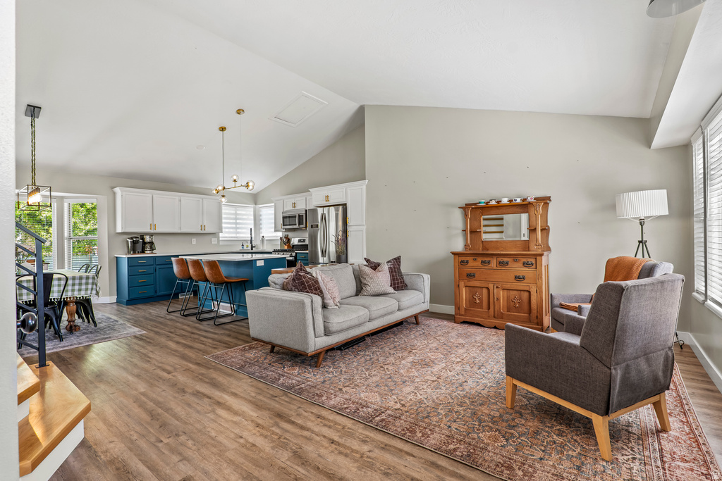 8286 S 1850 W West Jordan, UT 84088