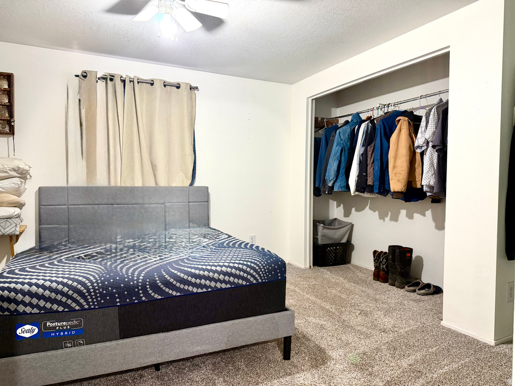 8457 E 6000 N Lapoint, UT 84039