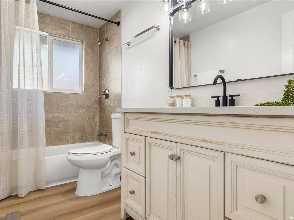 2164 N 300 W Sunset, UT 84015