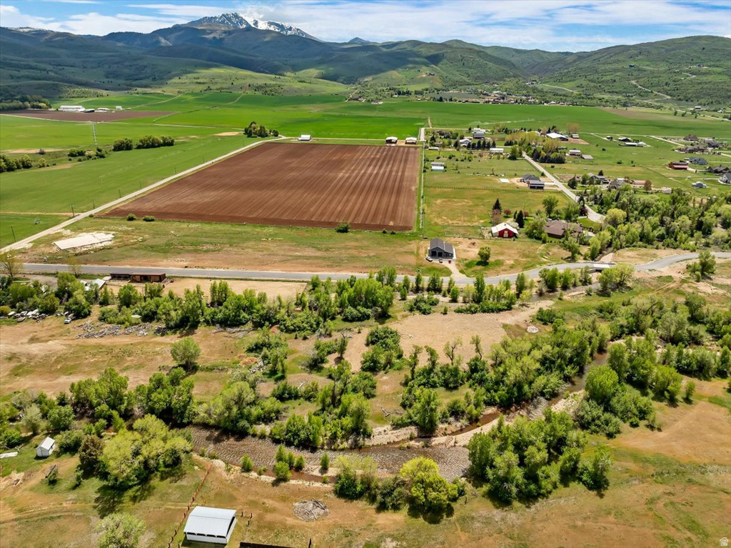 9378 E 850 S Huntsville, UT 84317