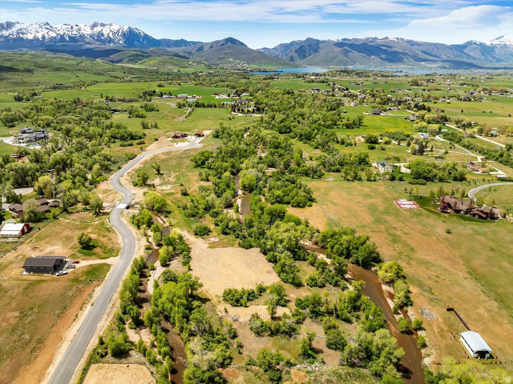 9378 E 850 S Huntsville, UT 84317