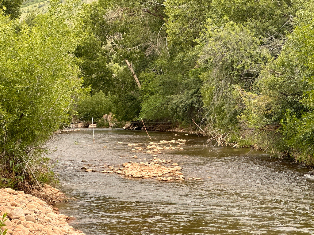 9378 E 850 S Huntsville, UT 84317