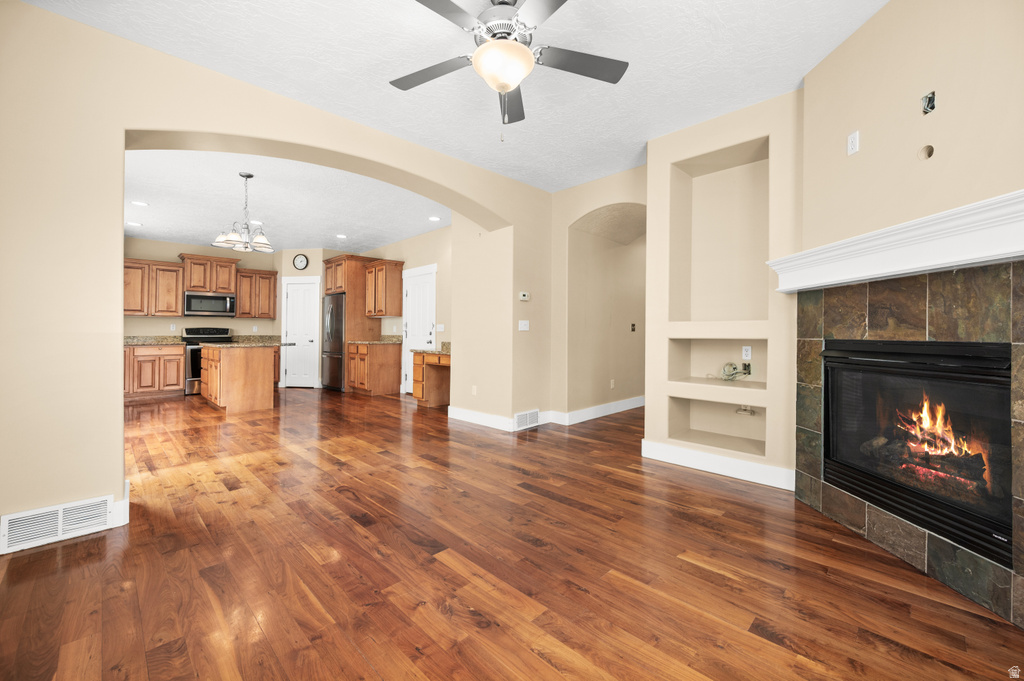 1418 E EAGLE CLIFF CT Sandy, UT 84092