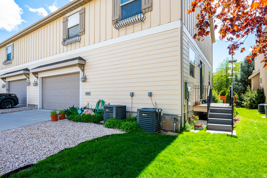 1418 E EAGLE CLIFF CT Sandy, UT 84092