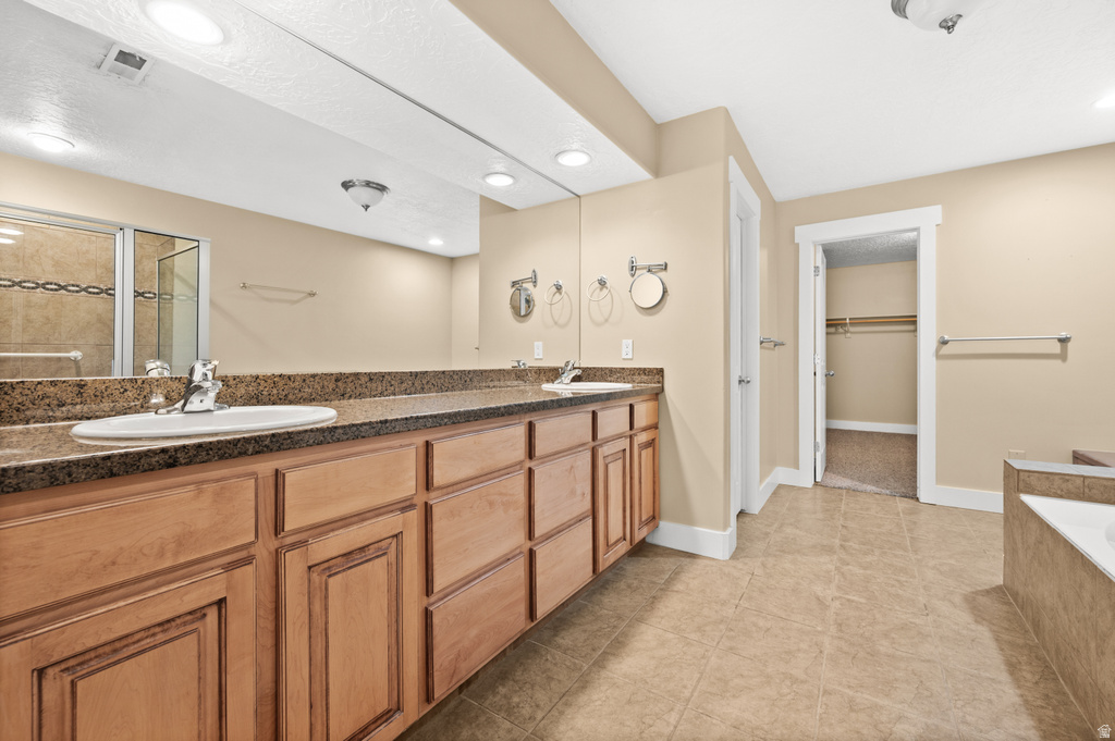 1418 E EAGLE CLIFF CT Sandy, UT 84092