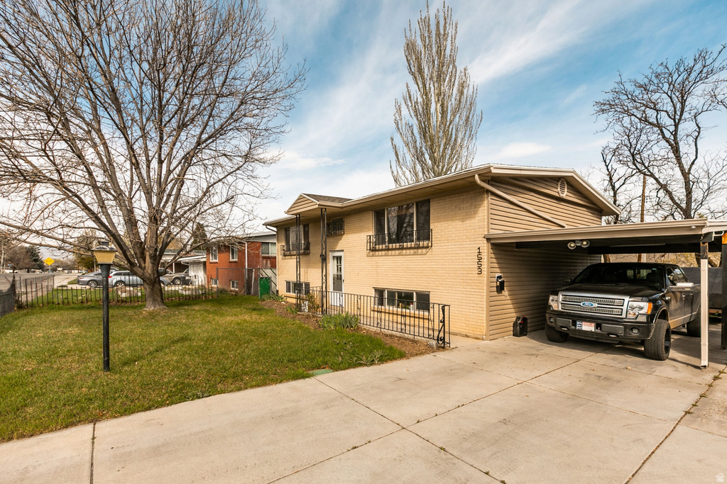 1553 E 6670 S Cottonwood Heights, UT 84121