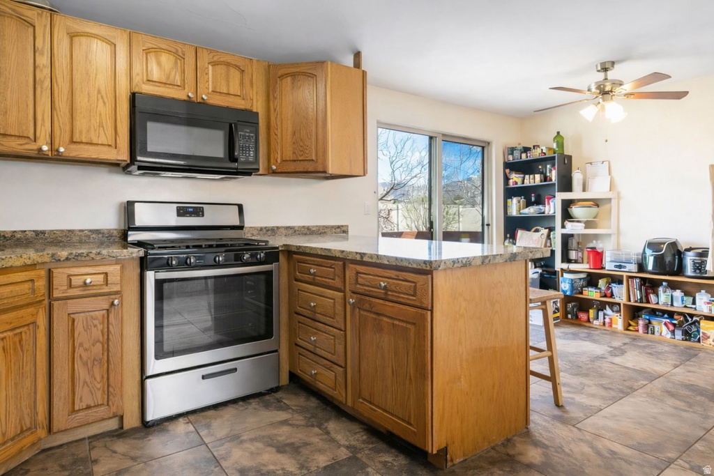 1553 E 6670 S Cottonwood Heights, UT 84121