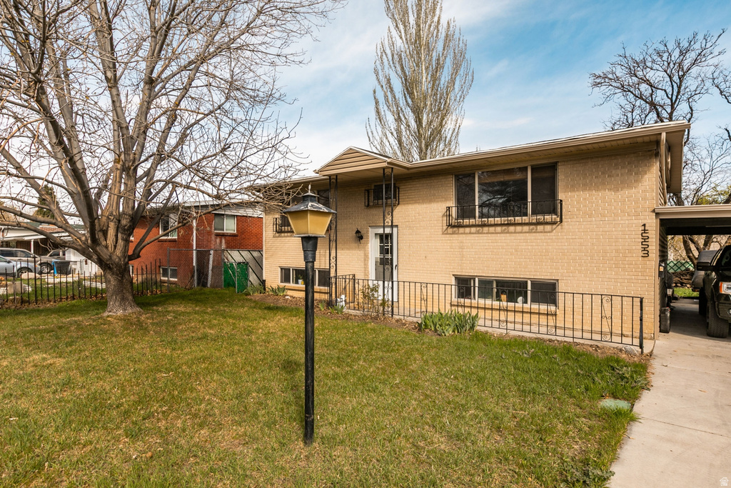 1553 E 6670 S Cottonwood Heights, UT 84121