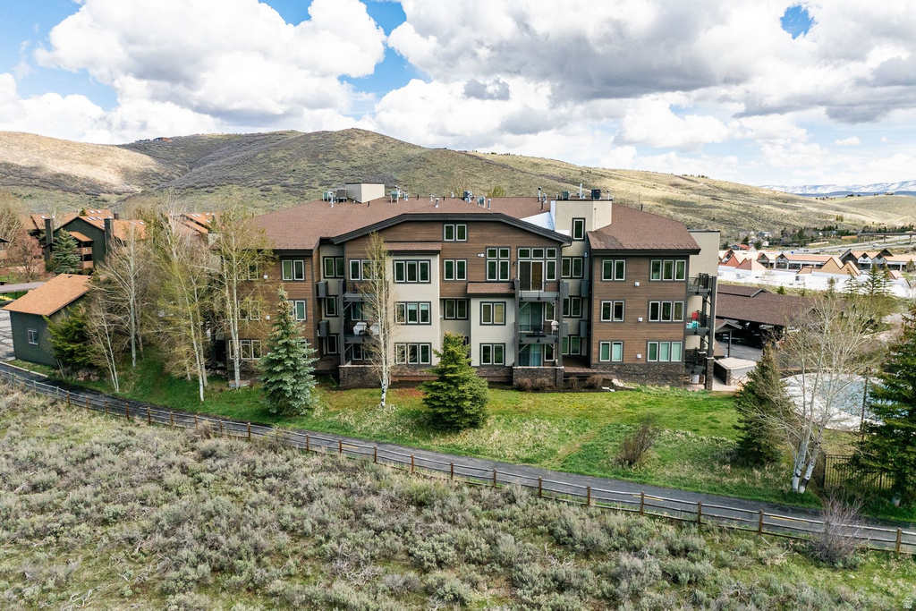 6749 N 2200 W #B103 Summit Park, UT 84098