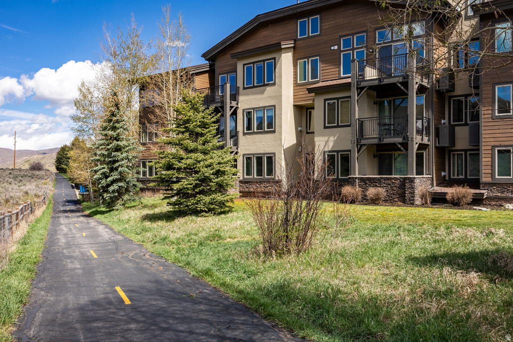 6749 N 2200 W #B103 Summit Park, UT 84098