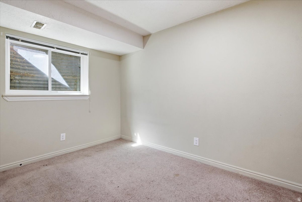 9169 W COPPER CIR Magna, UT 84044