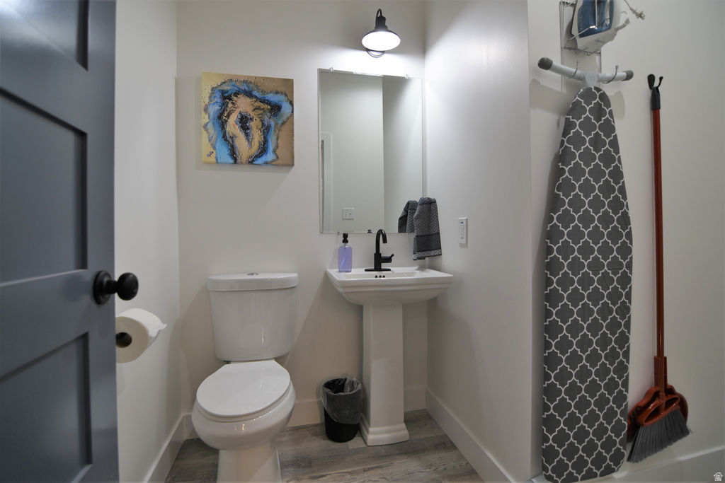 547 S WINDSOR ST Salt Lake City, UT 84102