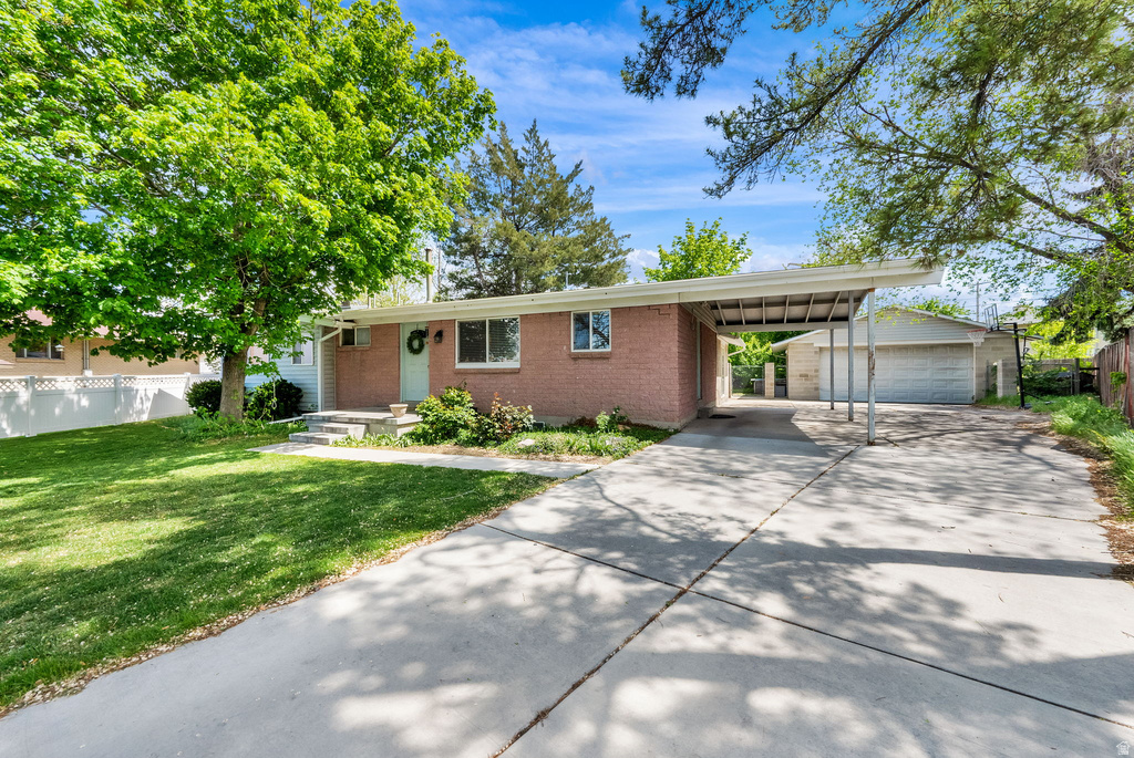 4075 S SYMPHONY CIR West Valley City, UT 84119