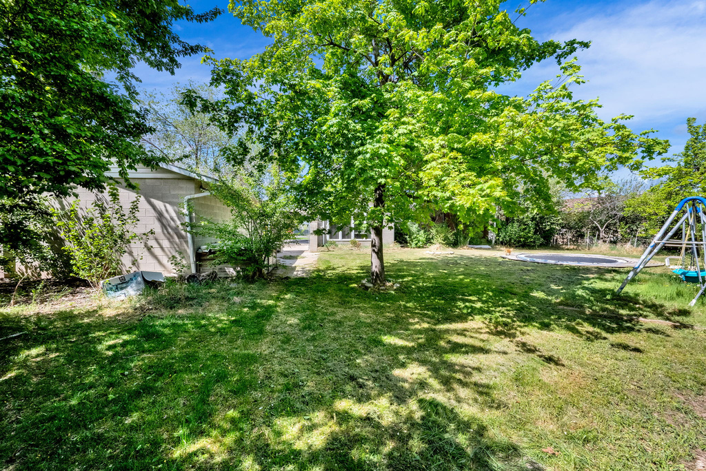 4075 S SYMPHONY CIR West Valley City, UT 84119