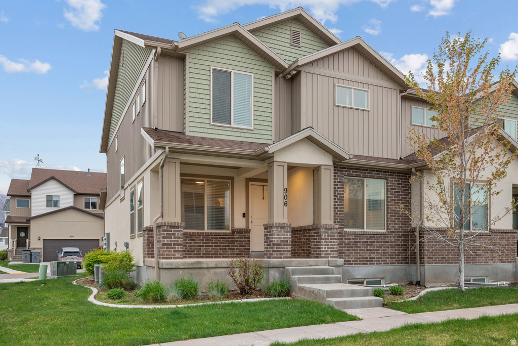 906 N APPLE SEED LN Santaquin, UT 84655