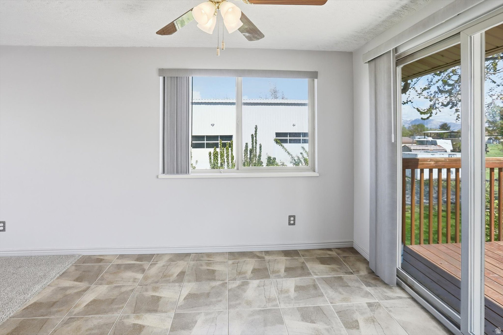 5396 S 4700 W Hooper, UT 84315