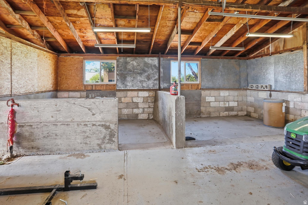 5396 S 4700 W Hooper, UT 84315