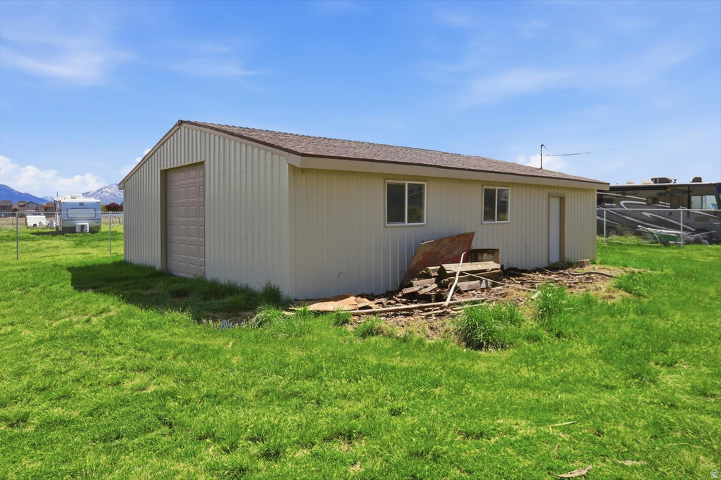 5396 S 4700 W Hooper, UT 84315