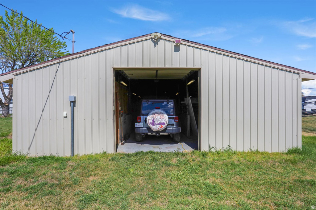 5396 S 4700 W Hooper, UT 84315