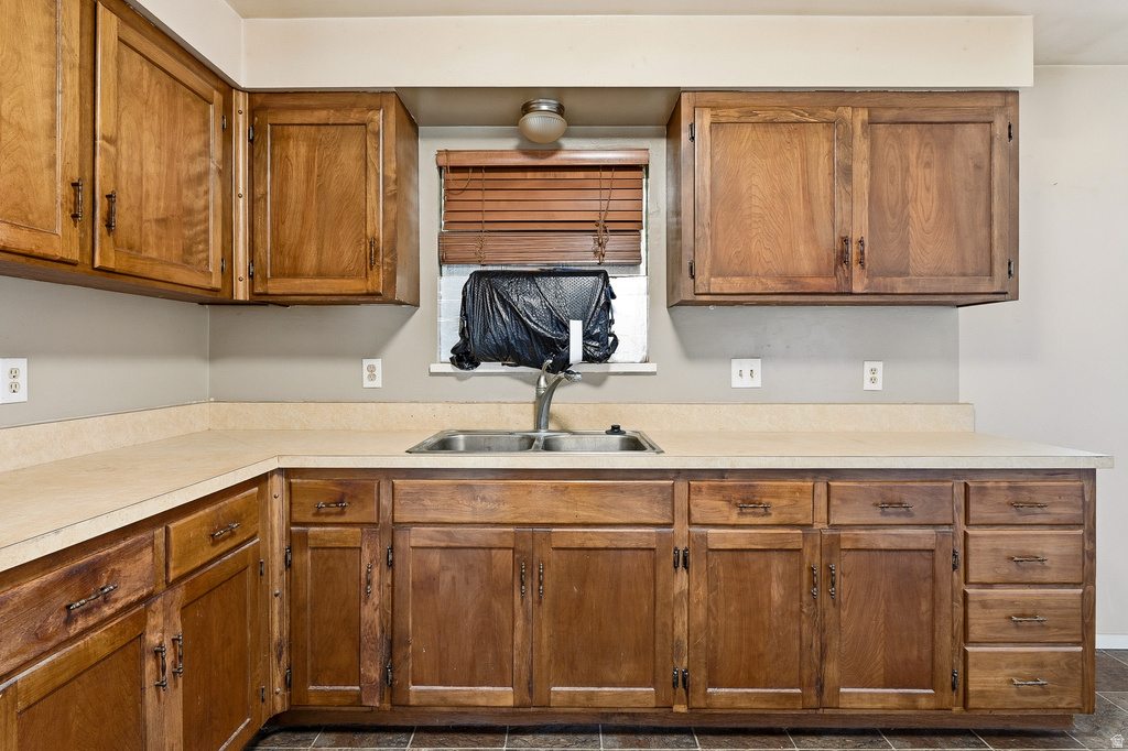 386 W FRONTIER CIR Cedar City, UT 84721