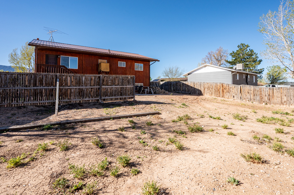 386 W FRONTIER CIR Cedar City, UT 84721